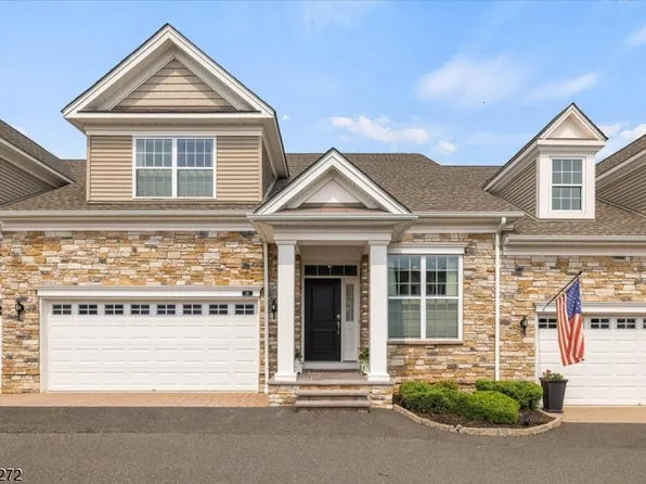 48 Van Cleef Dr, Readington Twp., NJ 08889
