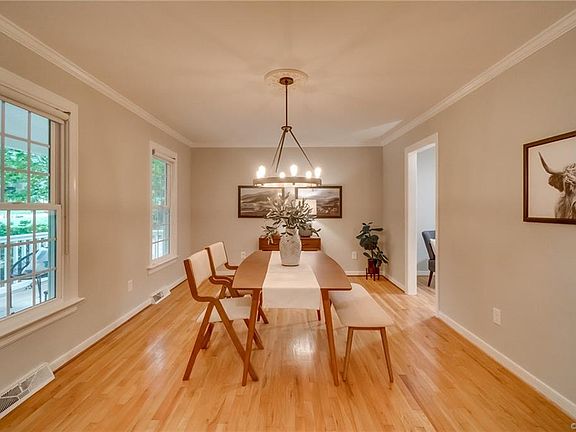 5th image of 9515 Chatterleigh Dr