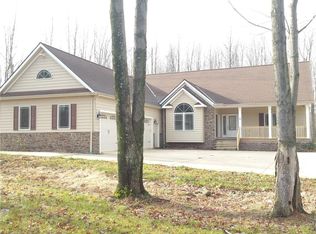 12147 Girdled Rd, Concord Township, OH 44077