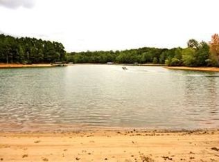 560 Ebenezer Rd, West Union, SC 29696