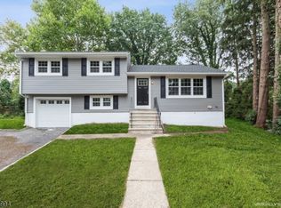 55 Victor Avenue Glen Rdg, Glen Ridge, NJ 07028