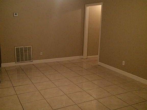 2nd image of 3423 Trail Lake Dr