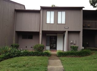 6622 Point Comfort Ln, Charlotte, NC 28226