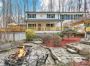 25 Thad Bradley Rd, Asheville, NC 28806