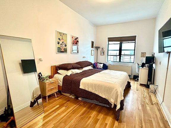 3rd image of 60 Court St #6F