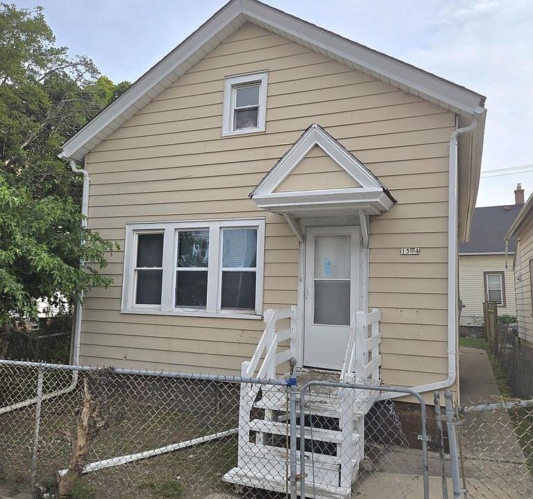 1st image of 1574 S 2nd STREET