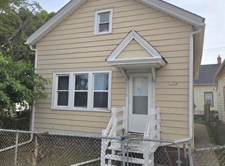 1574 S 2nd St, Milwaukee, WI 53204