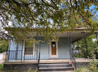 510 N Main St, Paris, IL 61944