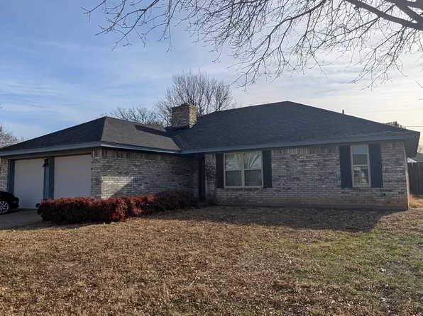 4519 Misty Valley W, Wichita Falls, TX 76310