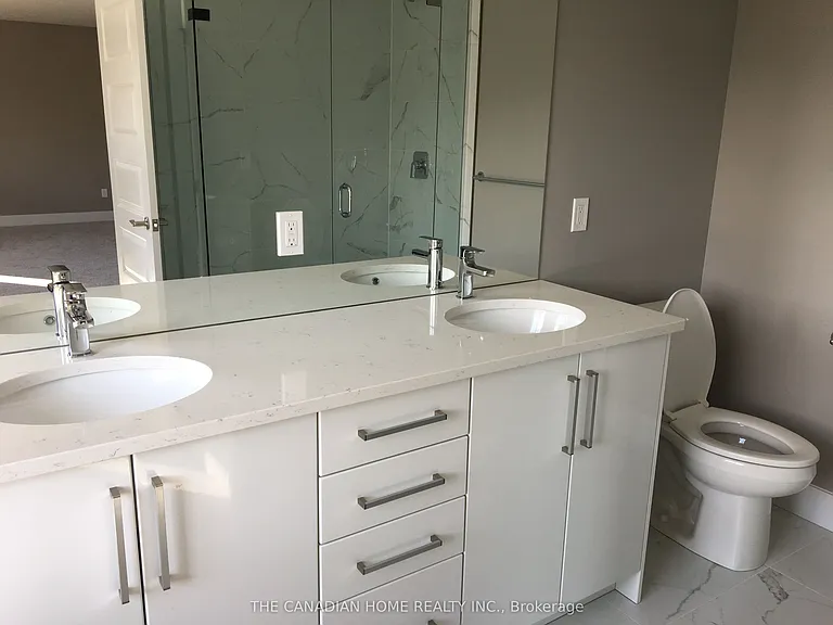 1753 Brayford Ave — Photo 17
