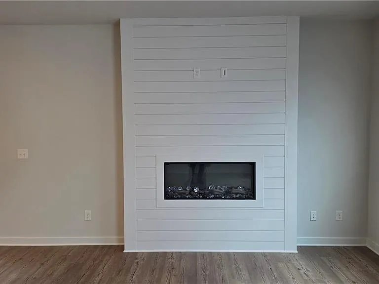 1704 Harper Lily Ln — Photo 3