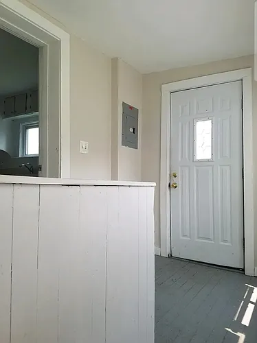 315 W Thomas St Photo 1
