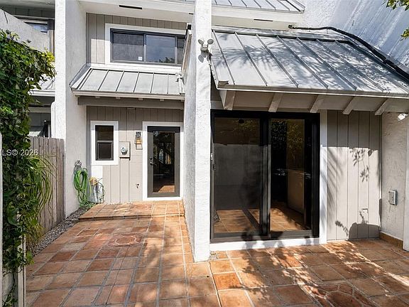 4th image of 4863 SW 71st Pl