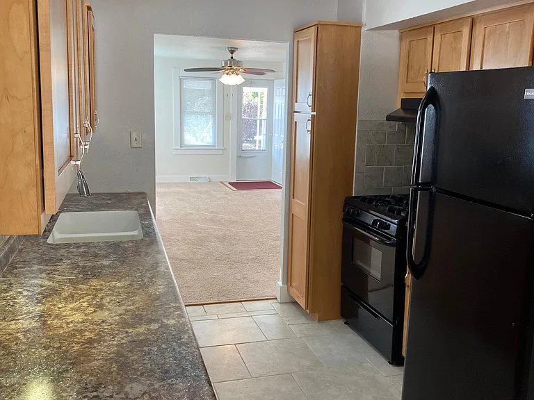 840 S 17th St #840 — Photo 3