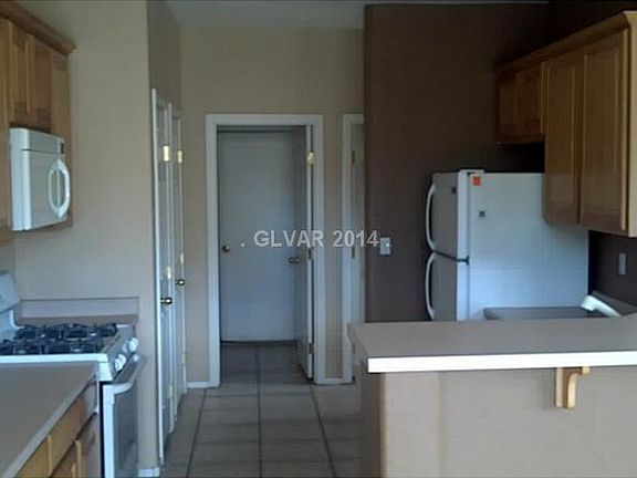 2nd image of 6420 Foxlyn Ave