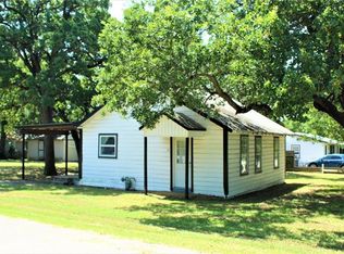 119 Oak St, Joshua, TX 76058