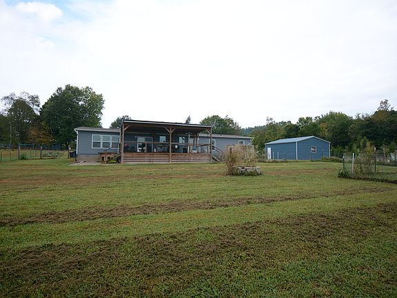 3rd image of 18 Ader Holt Rd