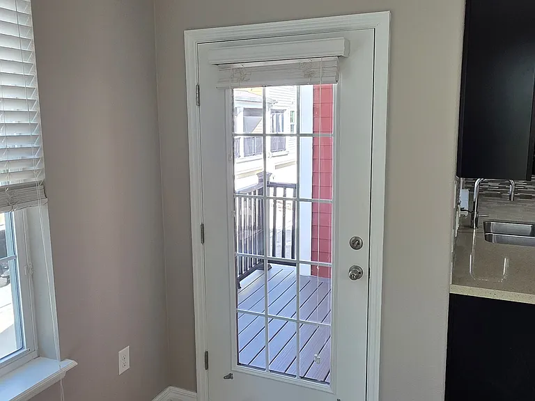 1062 Clifton Springs Ln — Photo 12