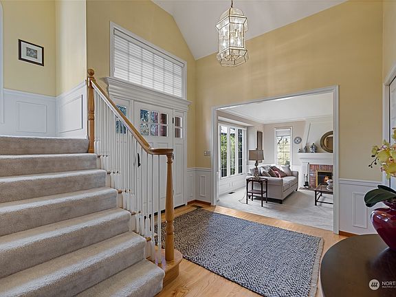 4th image of 4405 126th St Court NW