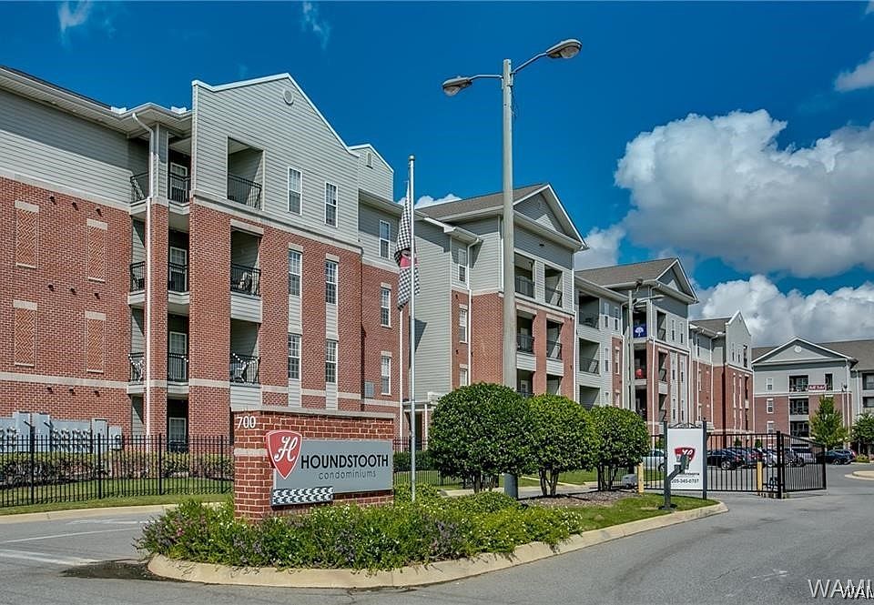 1st image of 700 15th St Unit 3207