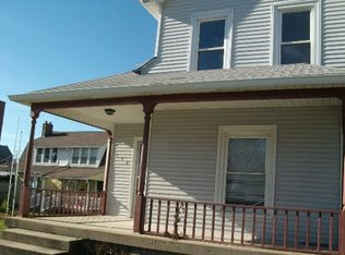 130 N East St, Greenfield, IN 46140