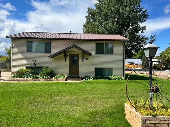 400 Roosevelt Cir, Roosevelt, UT 84066