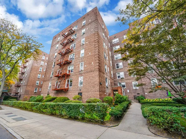 39-45 51st Street image 5 of 25