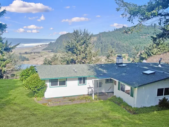 28693 Nautical Way, Gold Beach, OR 97444