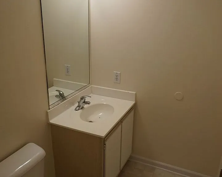 109 Spring Meadow Cir — Photo 22
