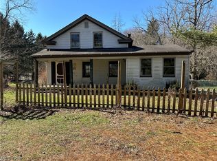 8227 Blade Rd NW, Malvern, OH 44644