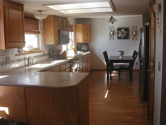 Kitchen and dining area