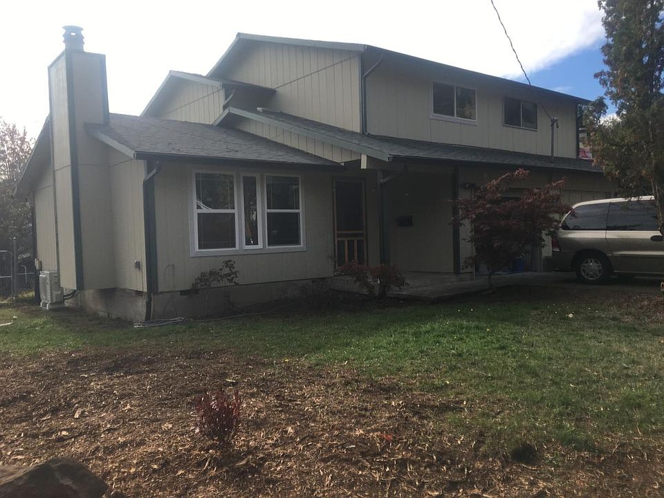 2nd image of 10 W 37th Ave