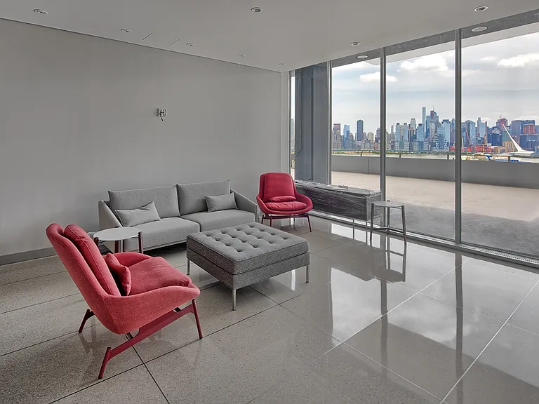 6050 Boulevard East #5E — Photo 17