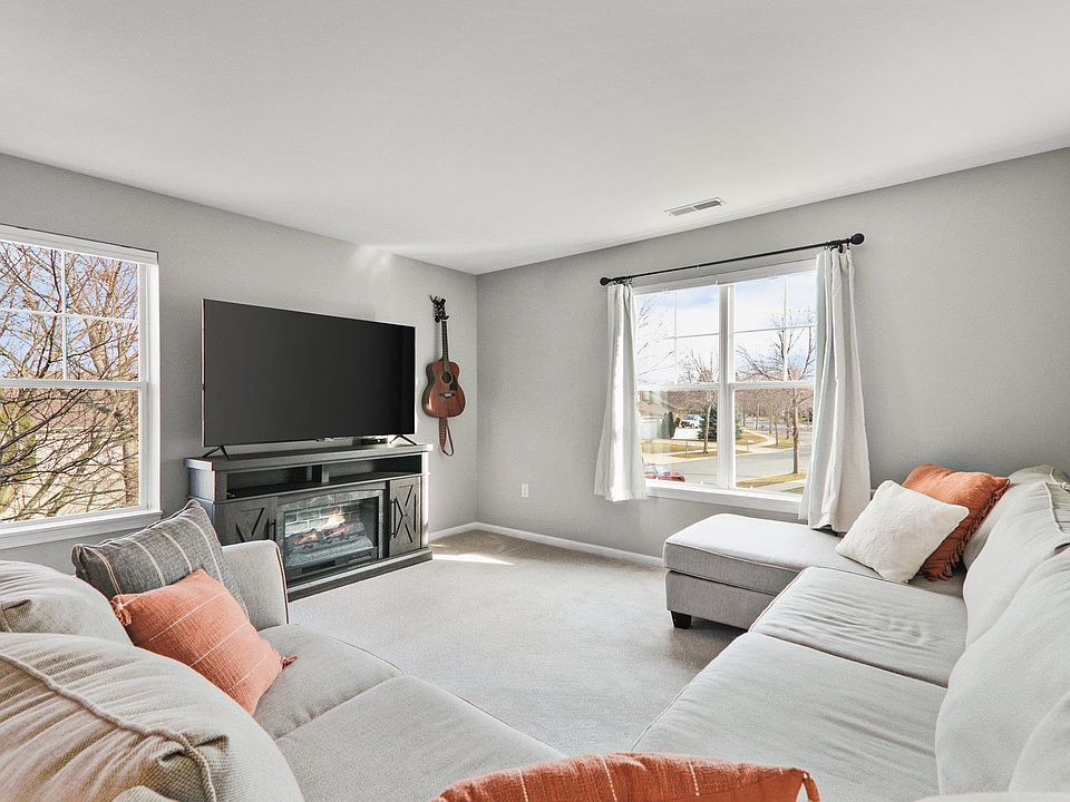 1st image of 700 Herndon Dr APT 203