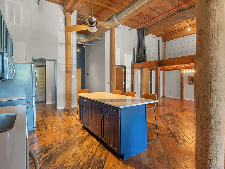 1400 Rosa L Parks Blvd #112 — Photo 27