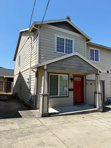 4017 NE Killingsworth St #4017 Photo 1