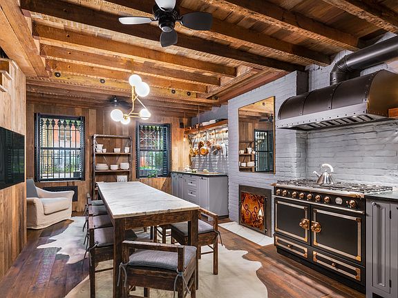 4th image of 136 W 13th St #1AB