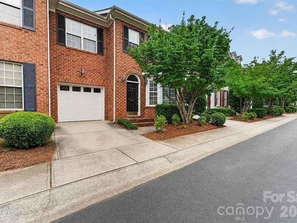 1st image of 14441 Adair Manor Ct