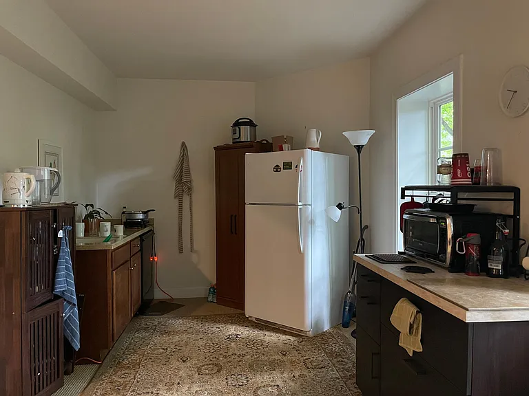 2312 Chestnut Hill Ave — Photo 5
