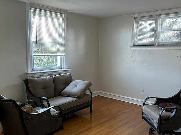 2nd image of 7900 Cedarbrook Ave Floor 2