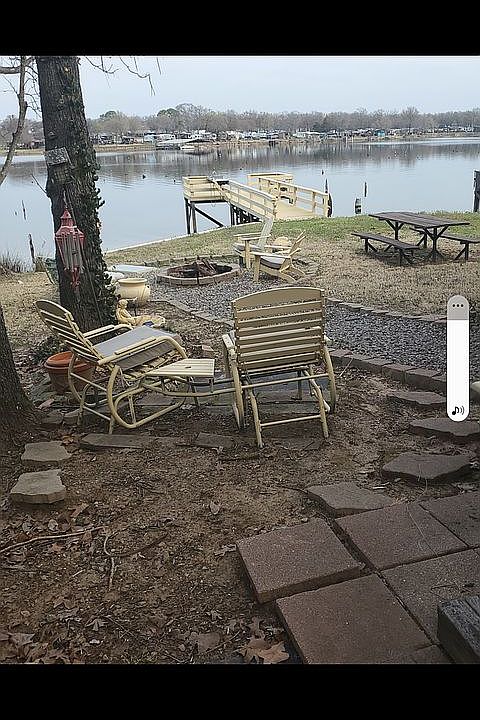Plenty of outdoor seating