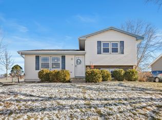305 19th Ave SW, Altoona, IA 50009