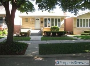 7020 W 64th St, Chicago, IL 60638
