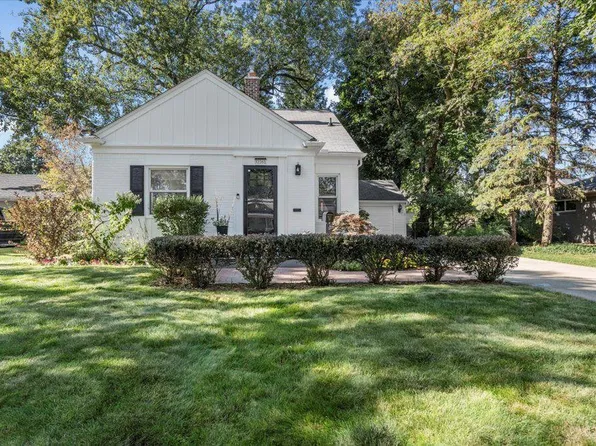 32261 Verona Cir, Beverly Hills, MI 48025