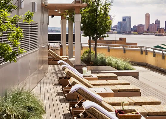 Rented by Compass | media 67