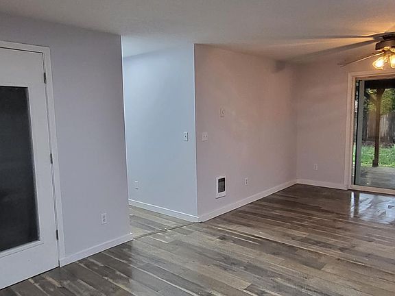 3rd image of 7914 NE 104th Ave