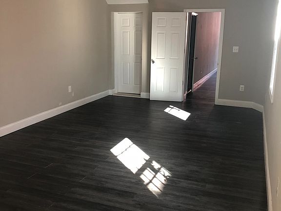 3rd image of 2206 N Charles St APT 2