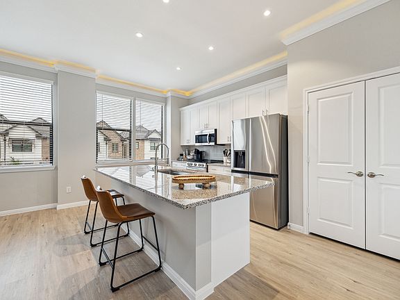 Open Space Kitchen with Island