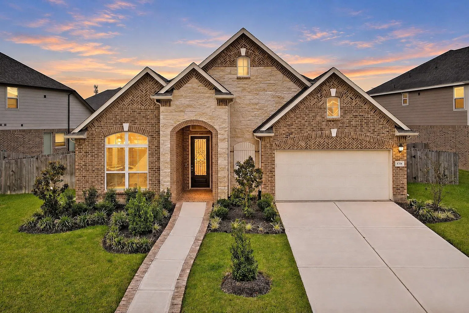4 bed, 3.5 bath, 2534 sqft, $3,200 — Photo 1