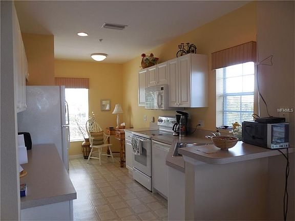 2nd image of 2020 Willow Hammock Cir Unit 301
